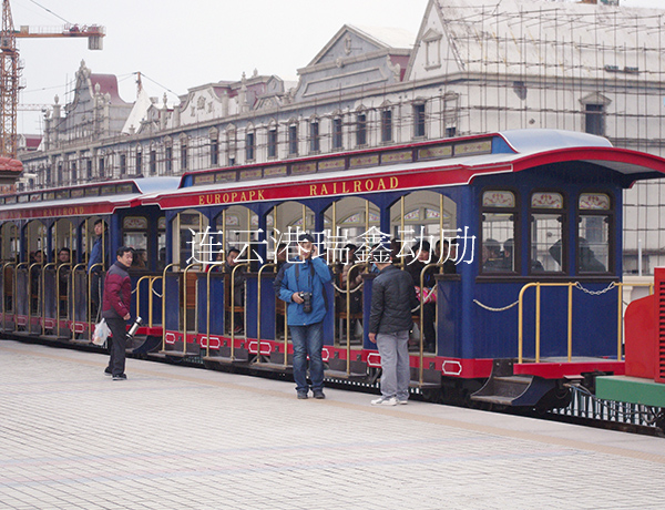 軌道觀光小火車